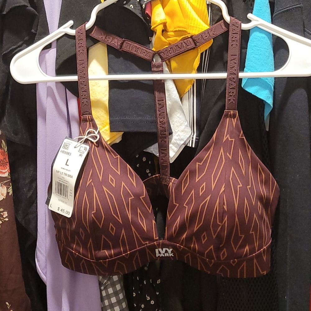 Brand new Ivy Park Monogram Sports Bra